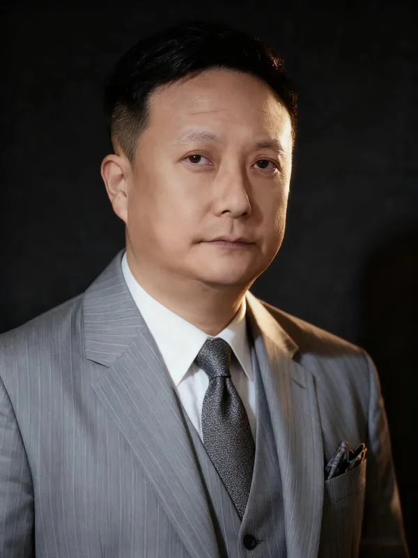 钟志鹏律师